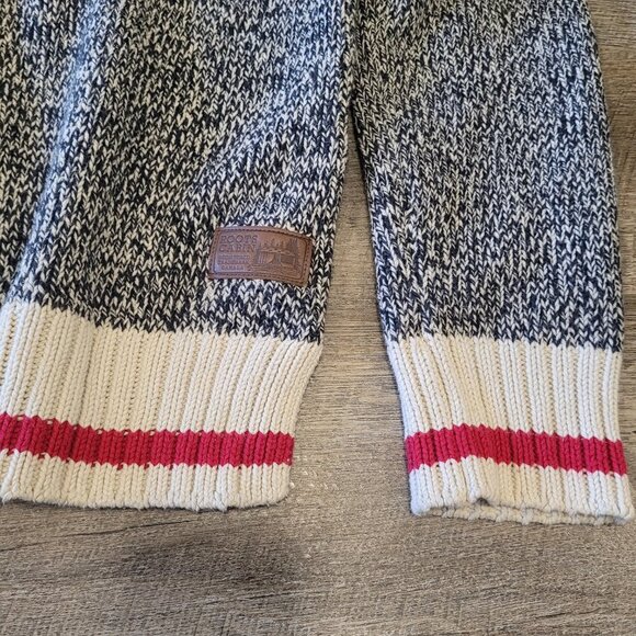 ROOTS | Cotton Cabin V Neck Long Sleeve Sweater | Sz. XS - Picture 3 of 5